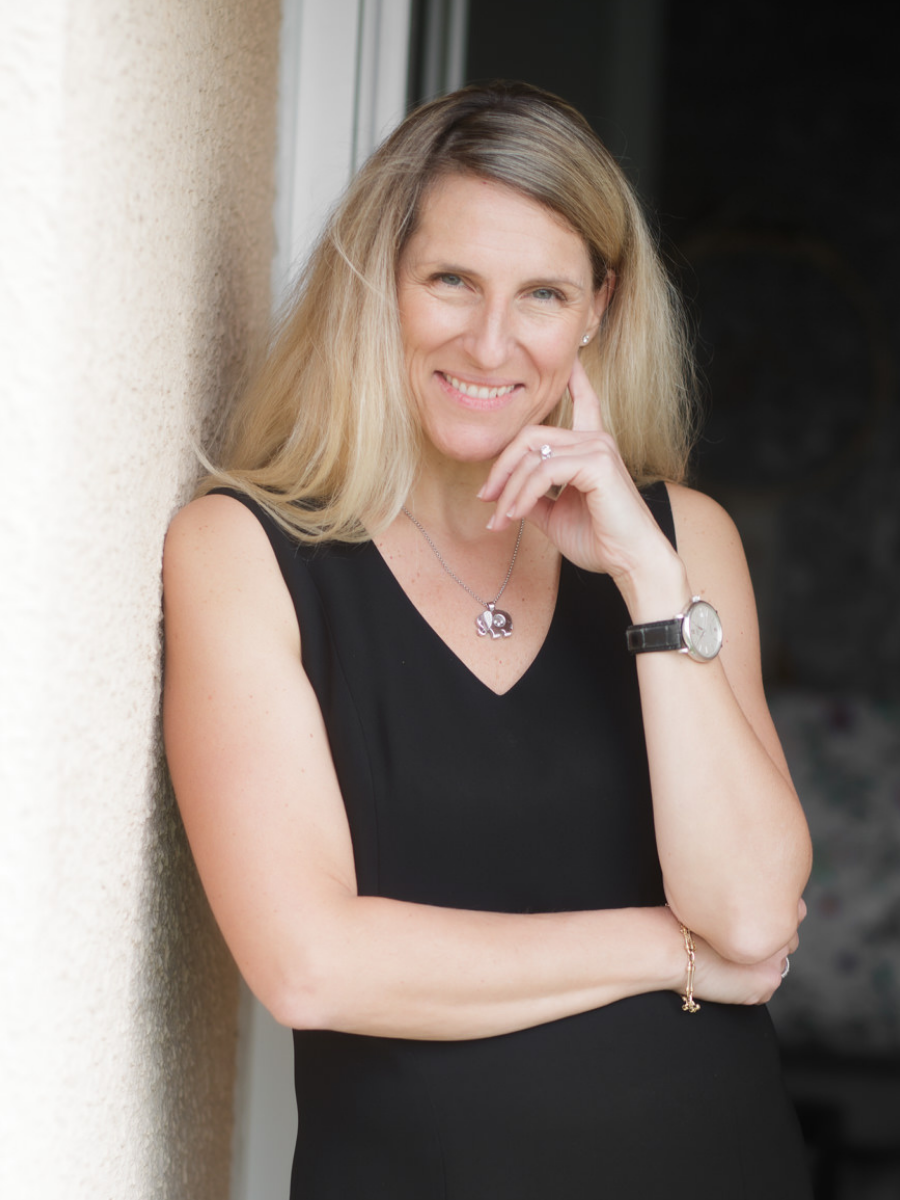 Magali Lelong, thérapeute certifiée BWRT® et coach ICF, séances en ligne depuis la Suisse