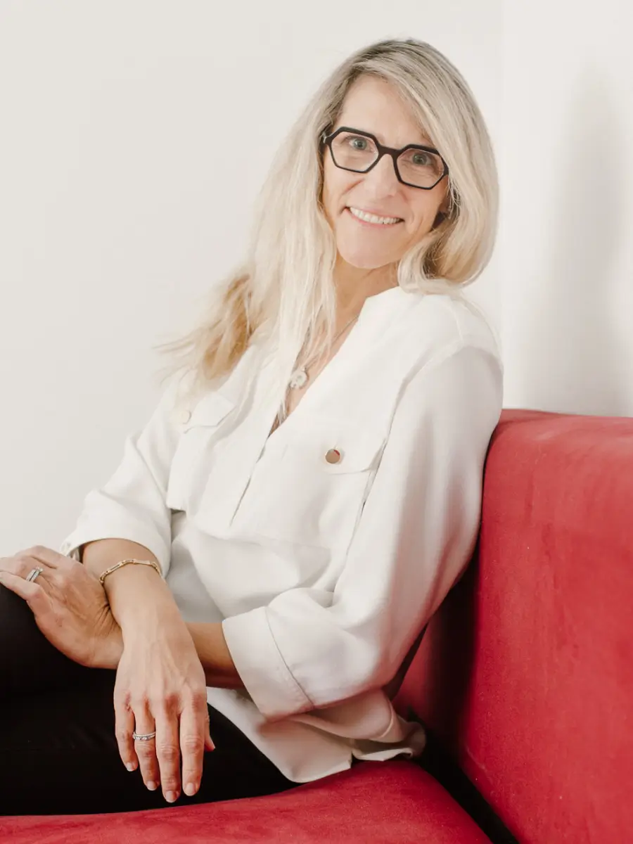 Magali Lelong, thérapeute et coach certifiée BWRT®, accompagnement en ligne depuis la Suisse